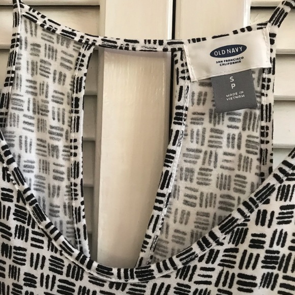 Old Navy Tank Top - Picture 3 of 4